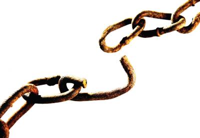 Teaching Tolerance illustration of Broken chain